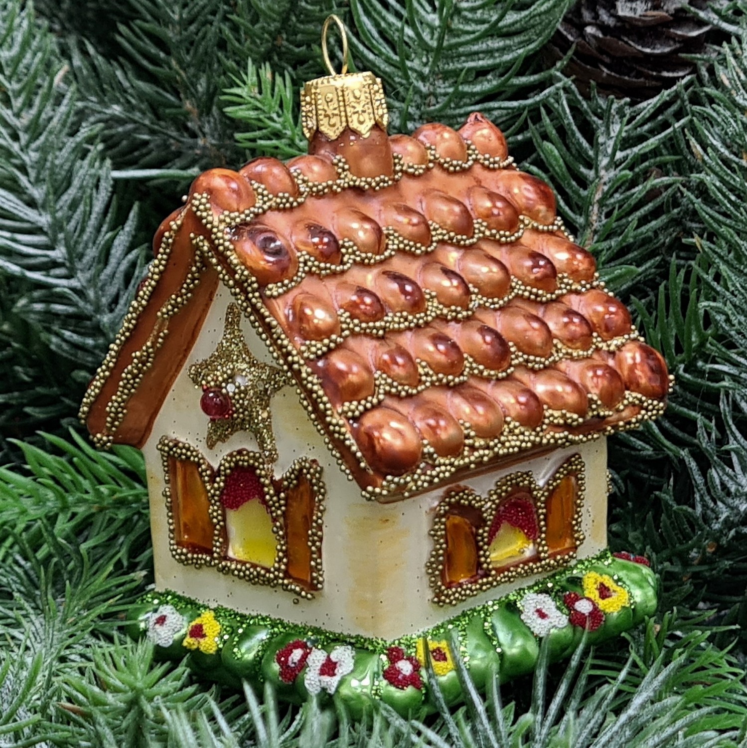 фото Стеклянная елочная игрушка Пряничный домик