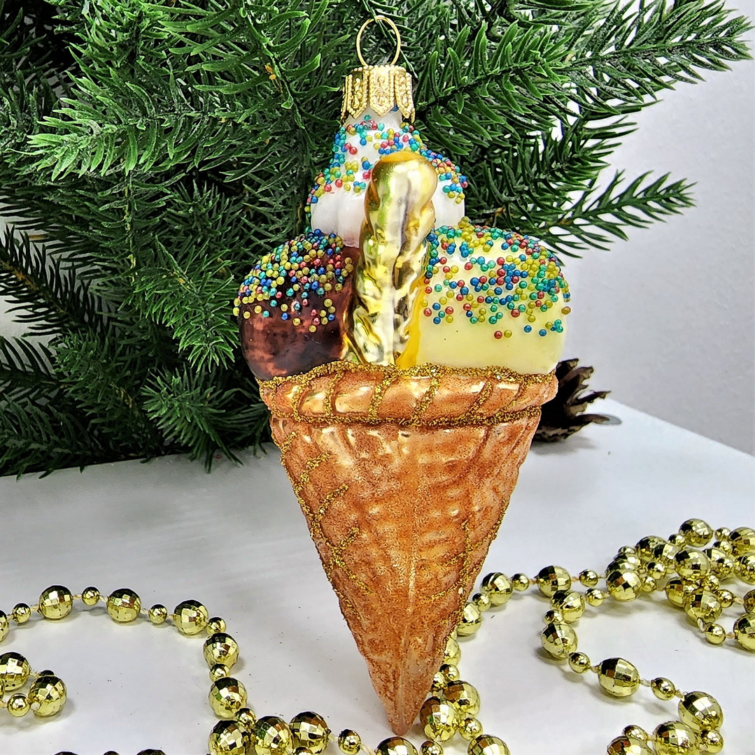 фото Стеклянная елочная игрушка Мороженое