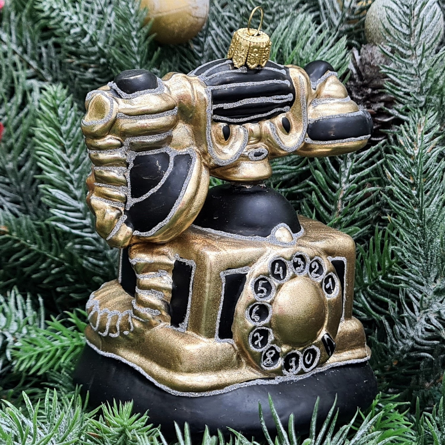 фото Стеклянная елочная игрушка Ретро телефон черный с золотом