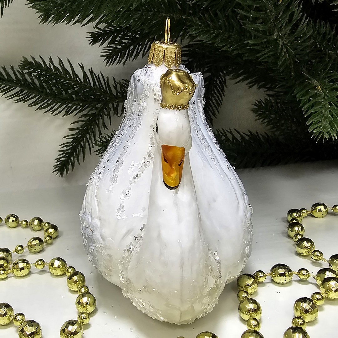 фото Стеклянная елочная игрушка Царевна лебедь винтаж