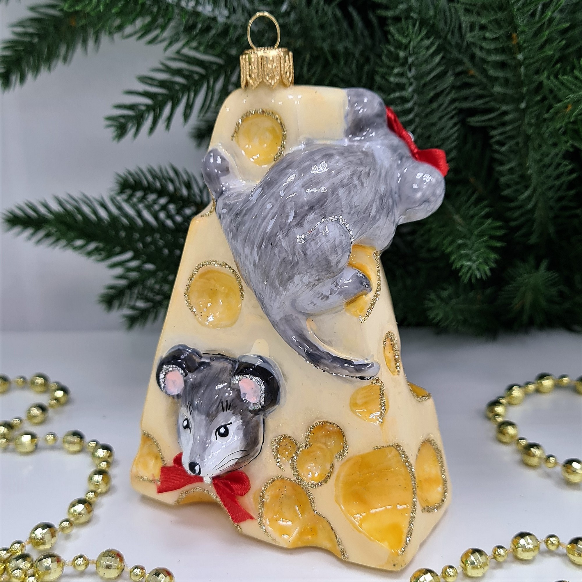 фото Стеклянная елочная игрушка Мышки в сыре