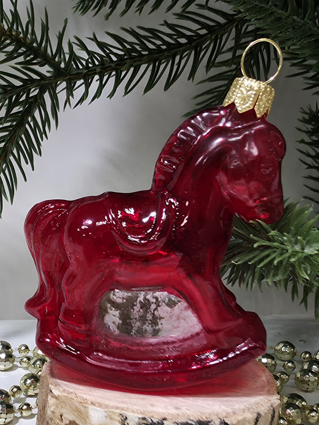 фото Стеклянная елочная игрушка Лошадка качалка малая красная