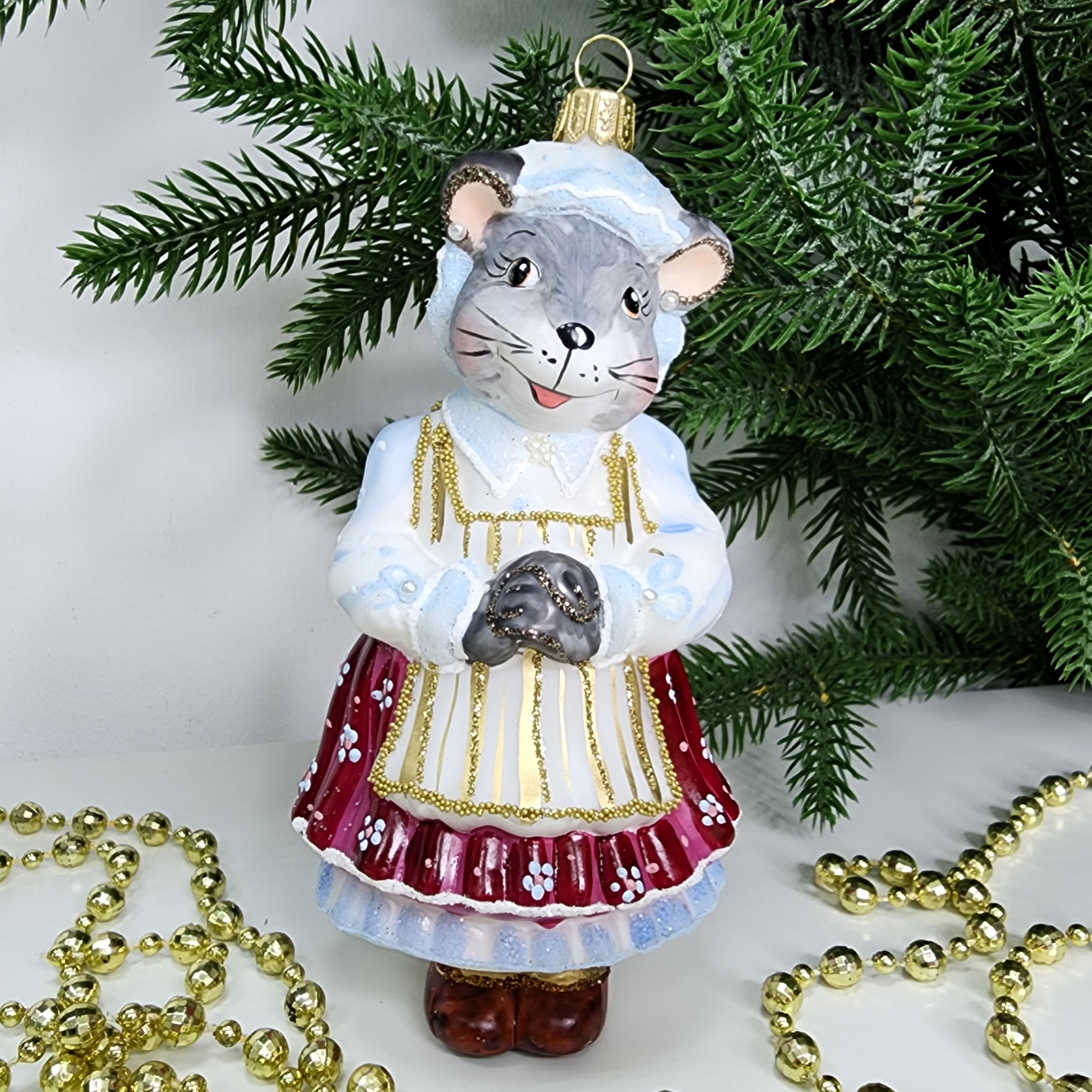фото Стеклянная елочная игрушка Мышка Хозяйка