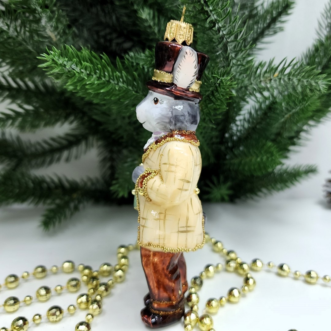 фото Стеклянная елочная игрушка Заяц джентельмен