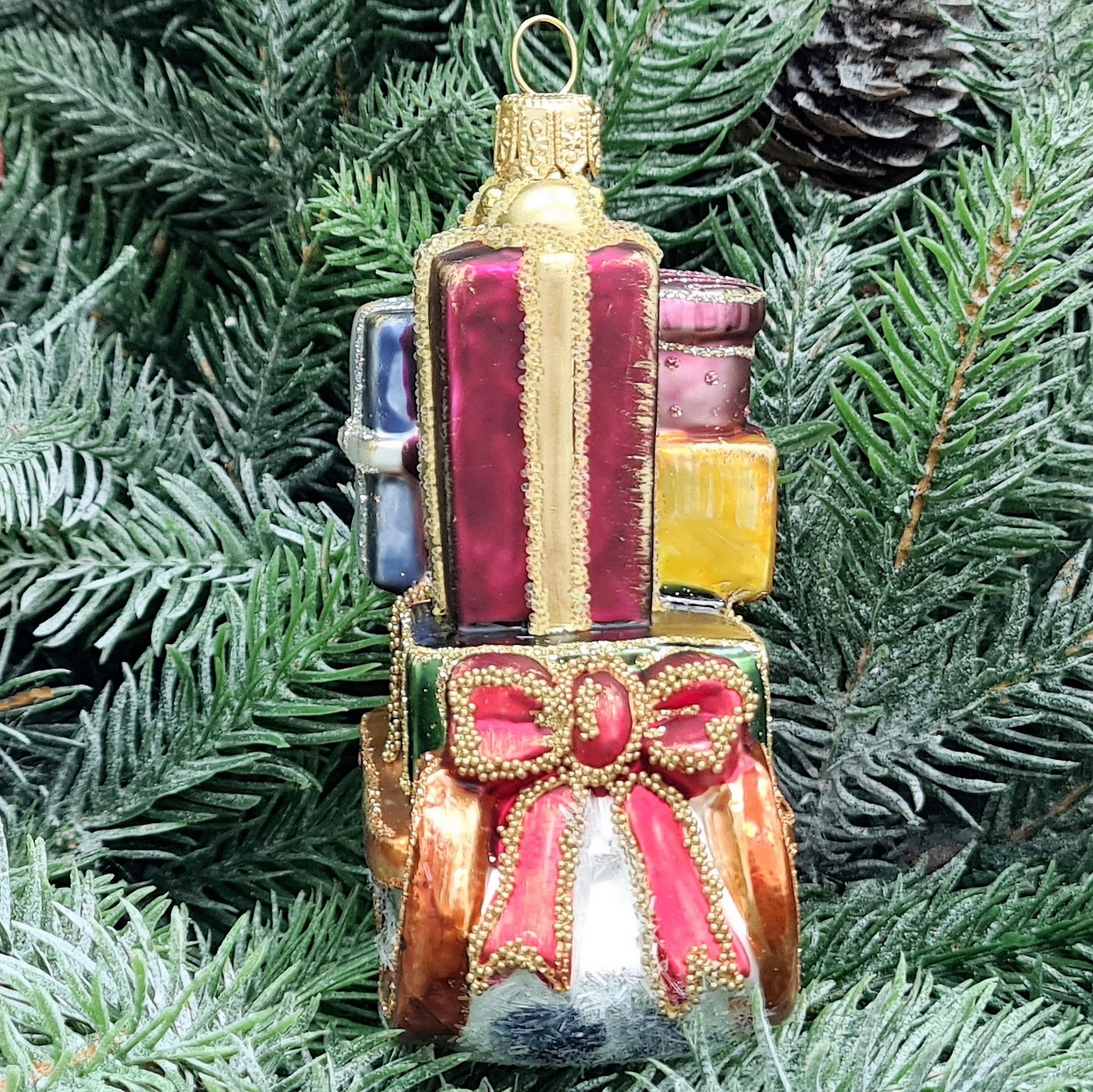 фото Стеклянная елочная игрушка Саночки