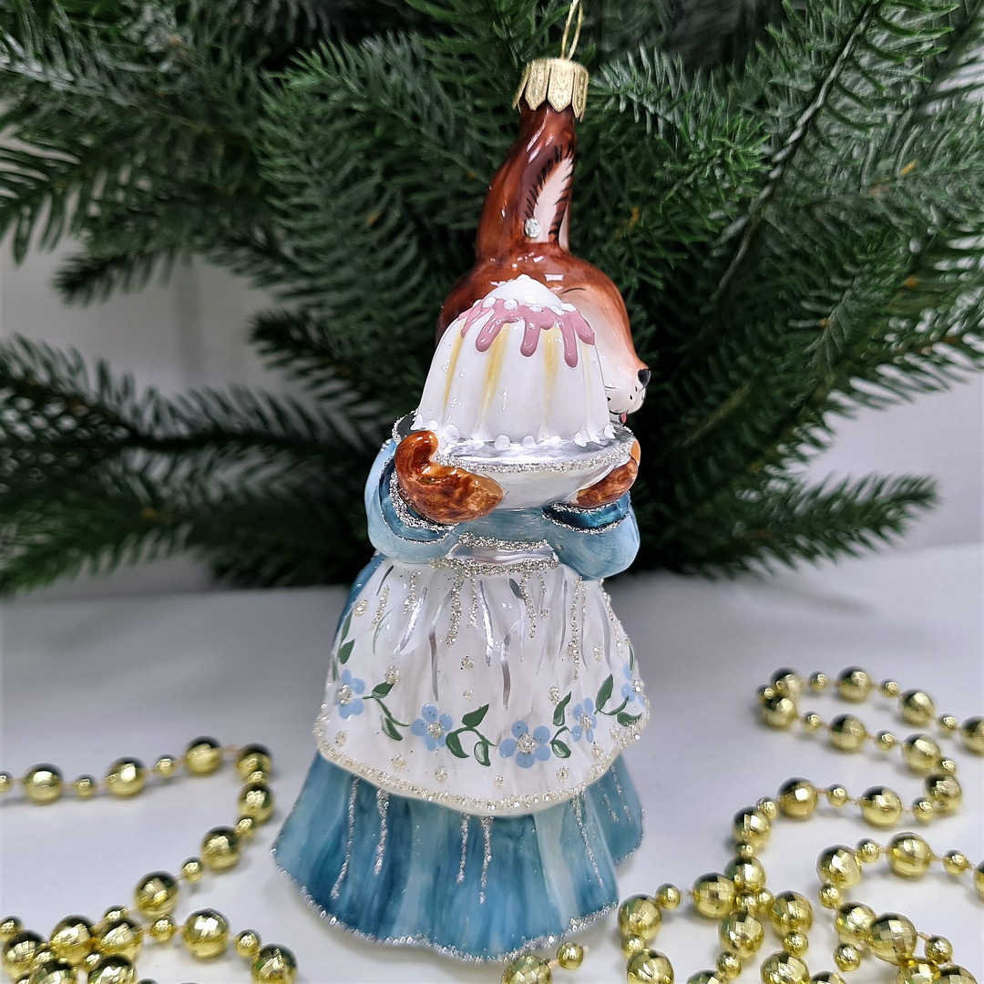 фото Стеклянная елочная игрушка Зайчиха с тортом-1