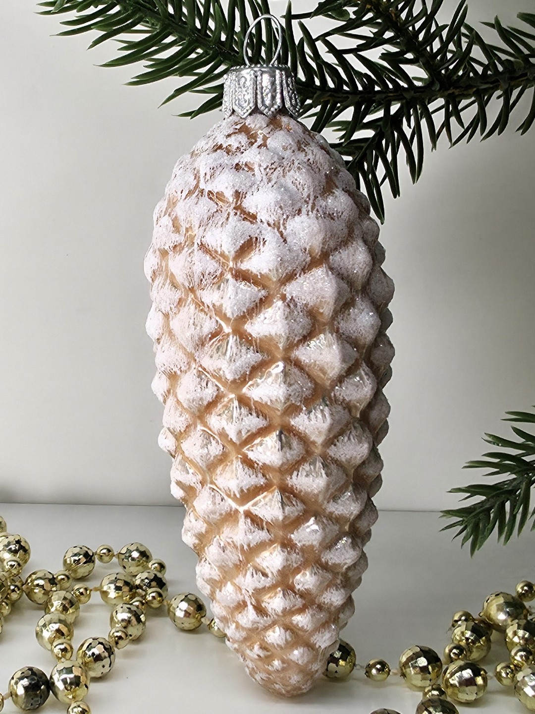 фото Ёлочная игрушка стекло Шишка