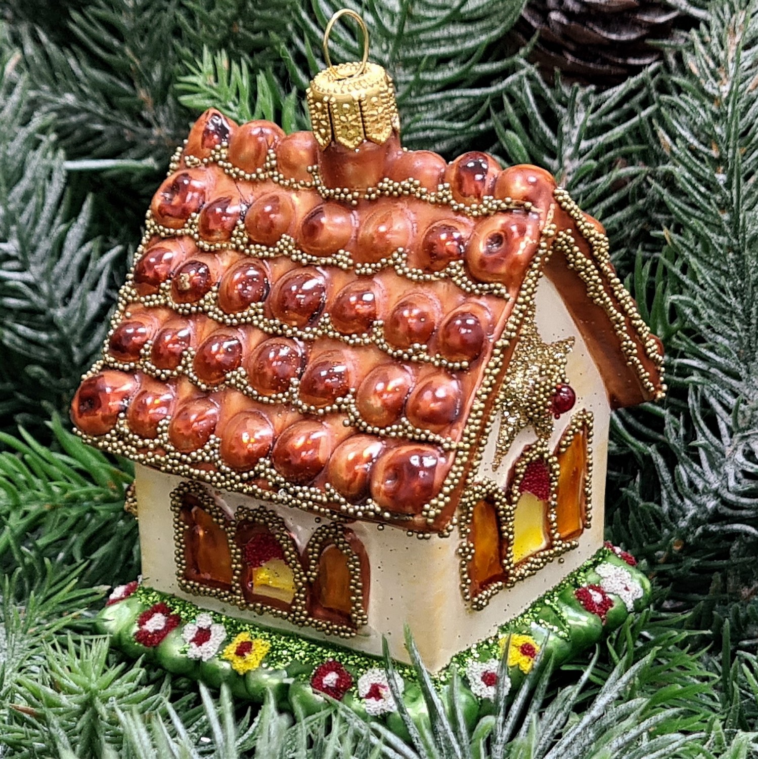 фото Стеклянная елочная игрушка Пряничный домик