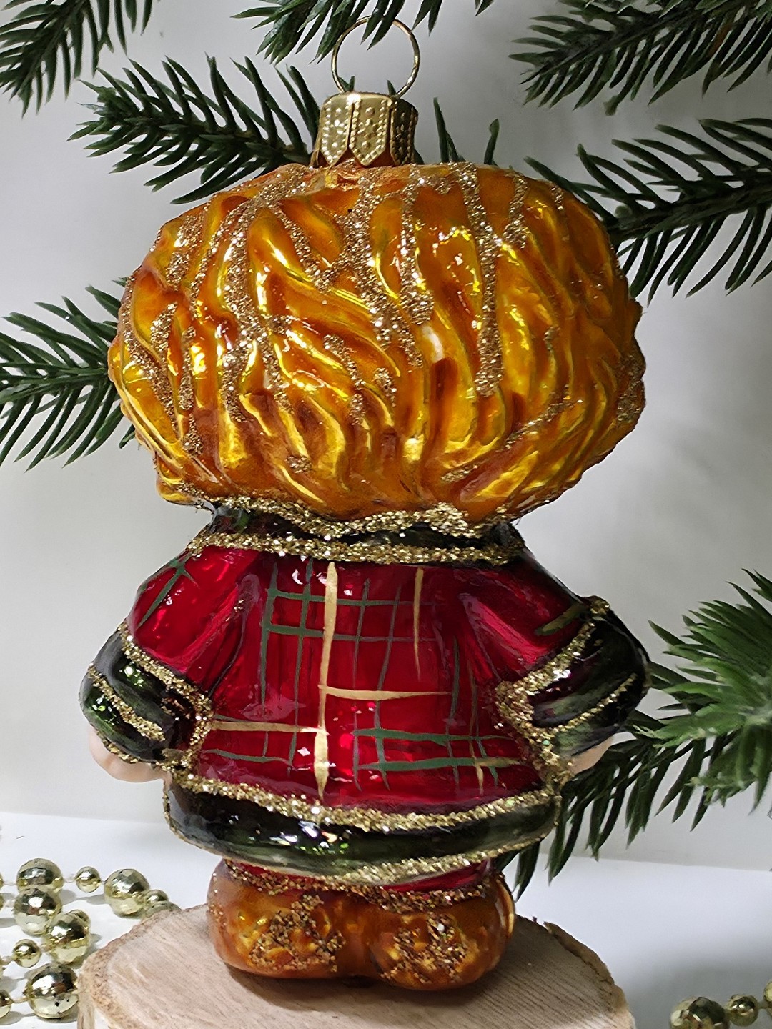 фото Стеклянная елочная игрушка Лохматый мальчик