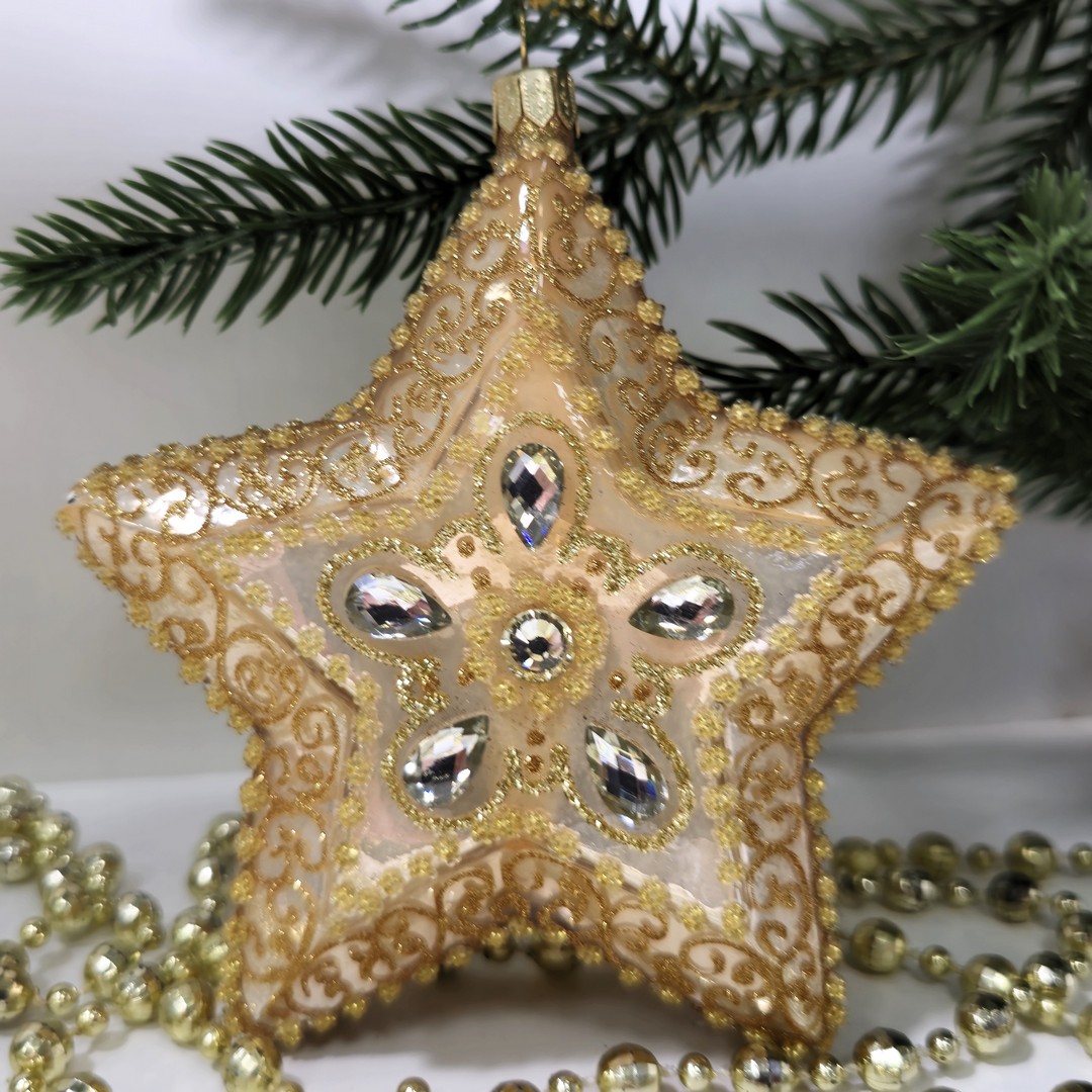фото Стеклянная елочная игрушка Звезда беж