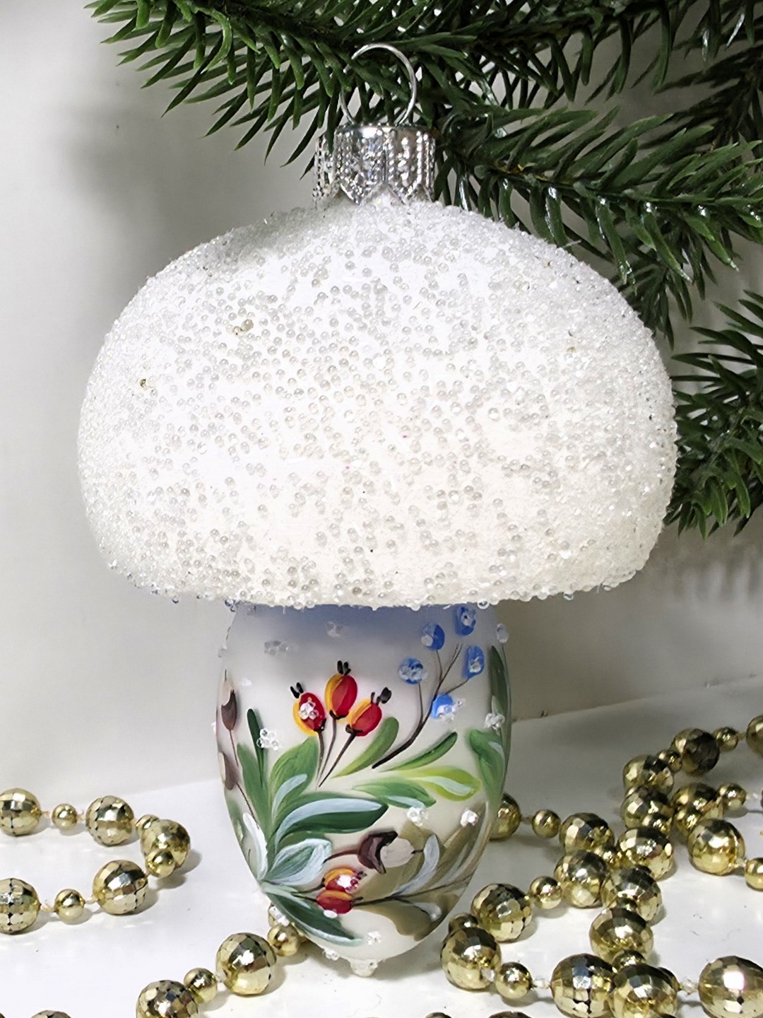 фото Стеклянная елочная игрушка Грибочек