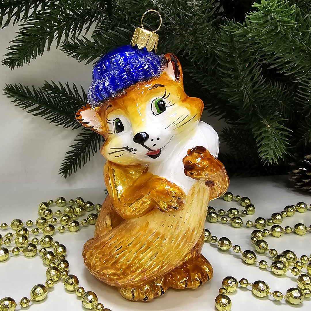 фото Стеклянная елочная игрушка Лисичка в шапке