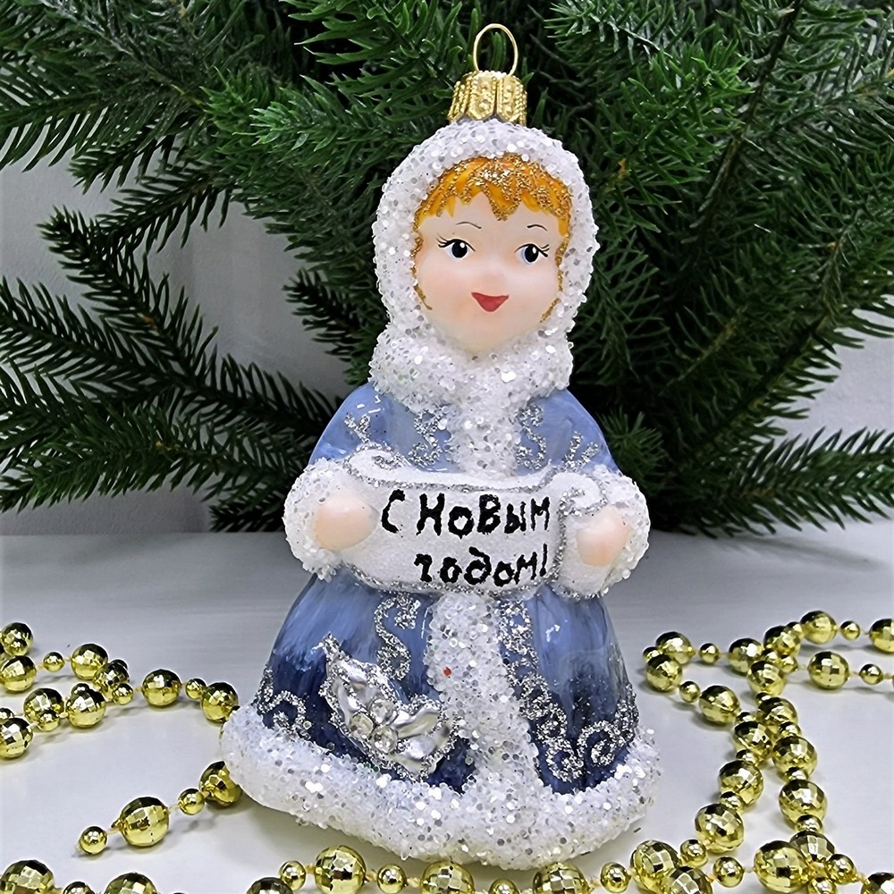 фото Стеклянная елочная игрушка Девочка