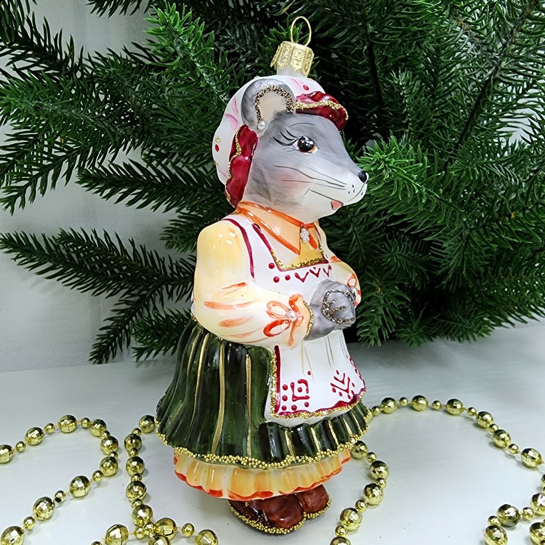 фото Стеклянная елочная игрушка Мышка Хозяйка