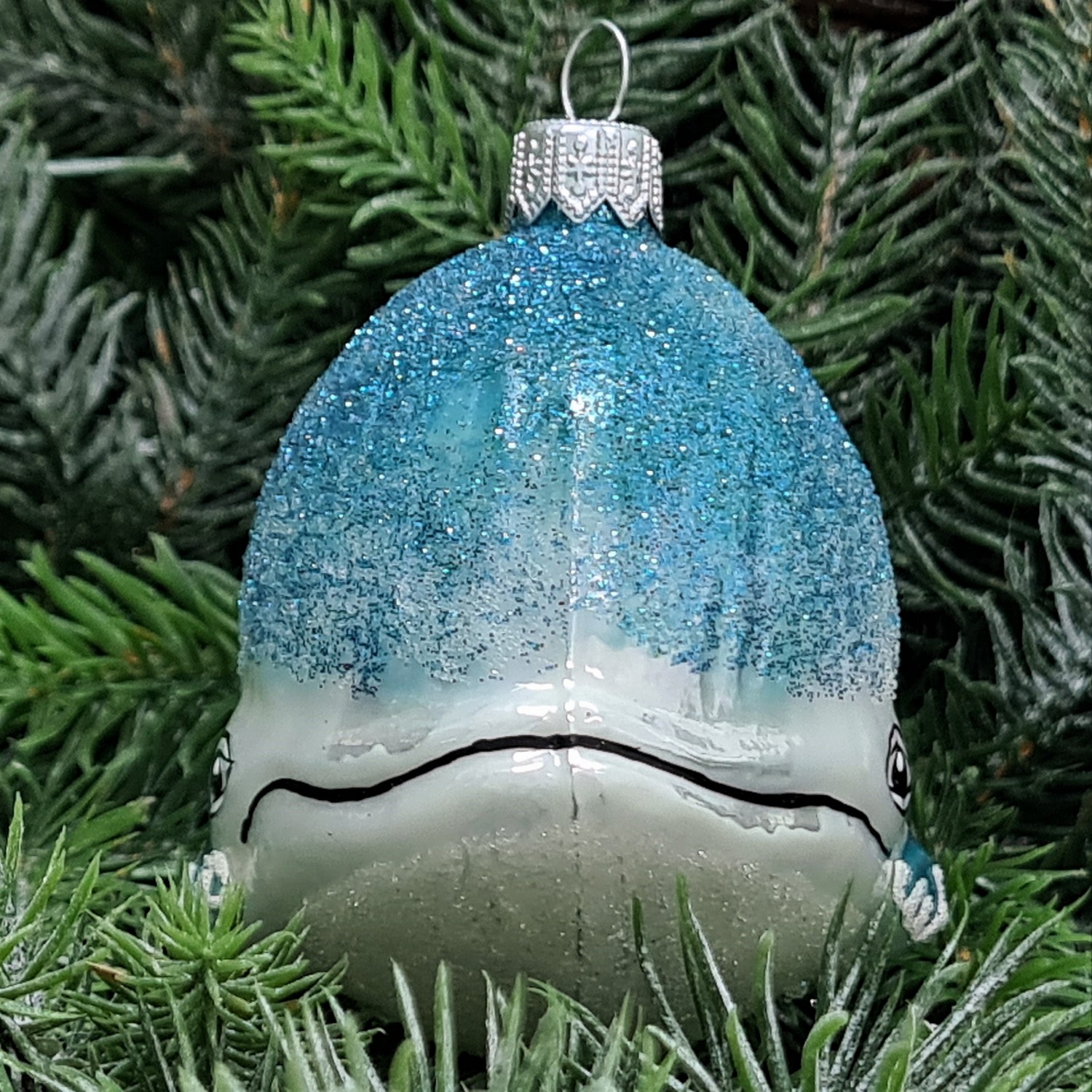 фото Стеклянная елочная игрушка Кит