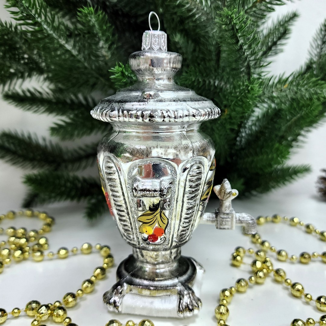 фото Стеклянная елочная игрушка Самовар