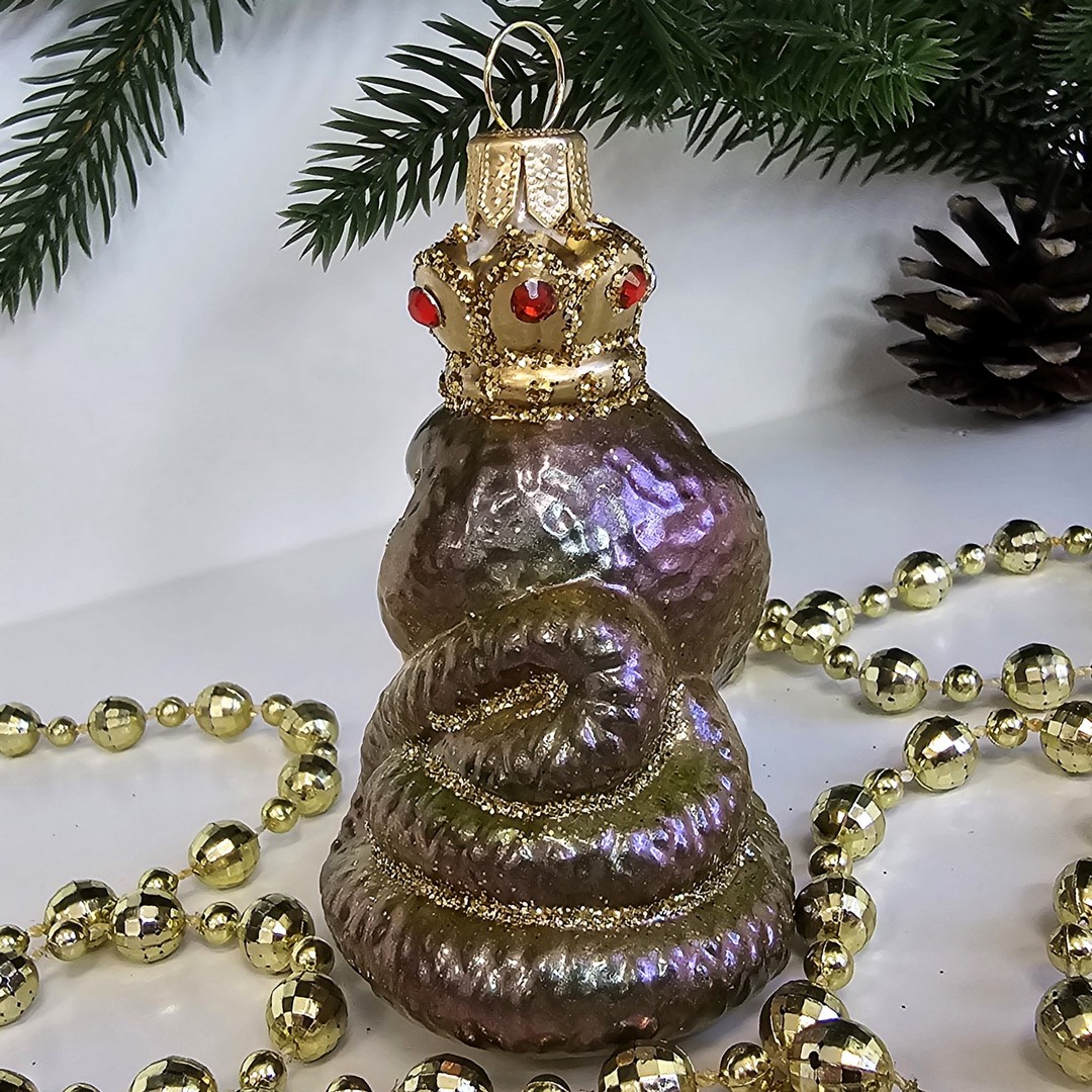 фото Стеклянная елочная игрушка Кобра в короне