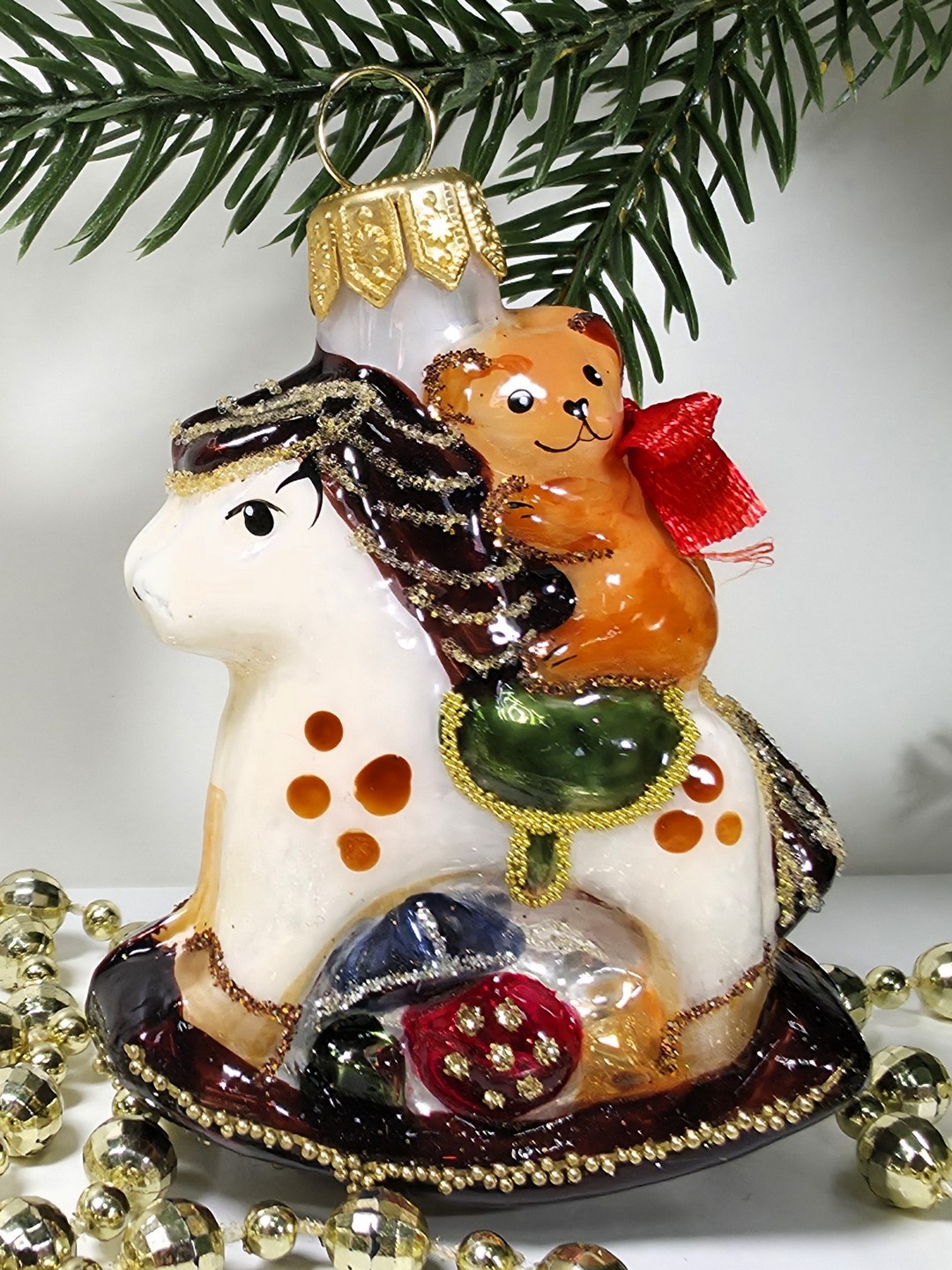 фото Стеклянная елочная игрушка Мишка на лошадке