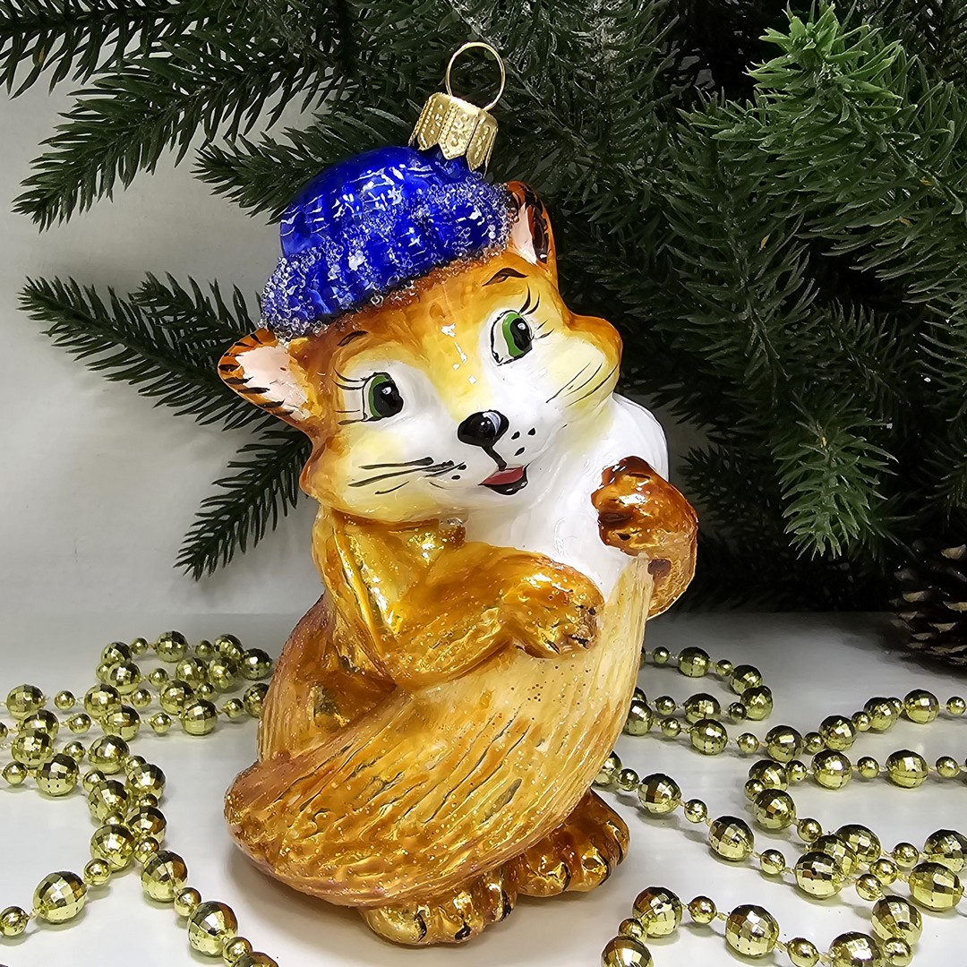 фото Стеклянная елочная игрушка Лисичка в шапке
