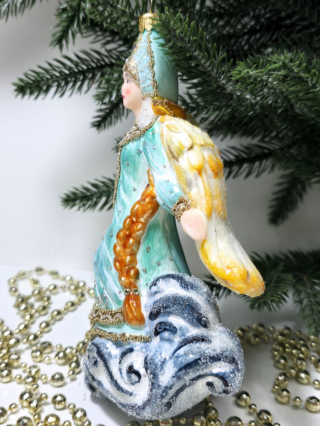 фото Стеклянная елочная игрушка Царевна Лебедь