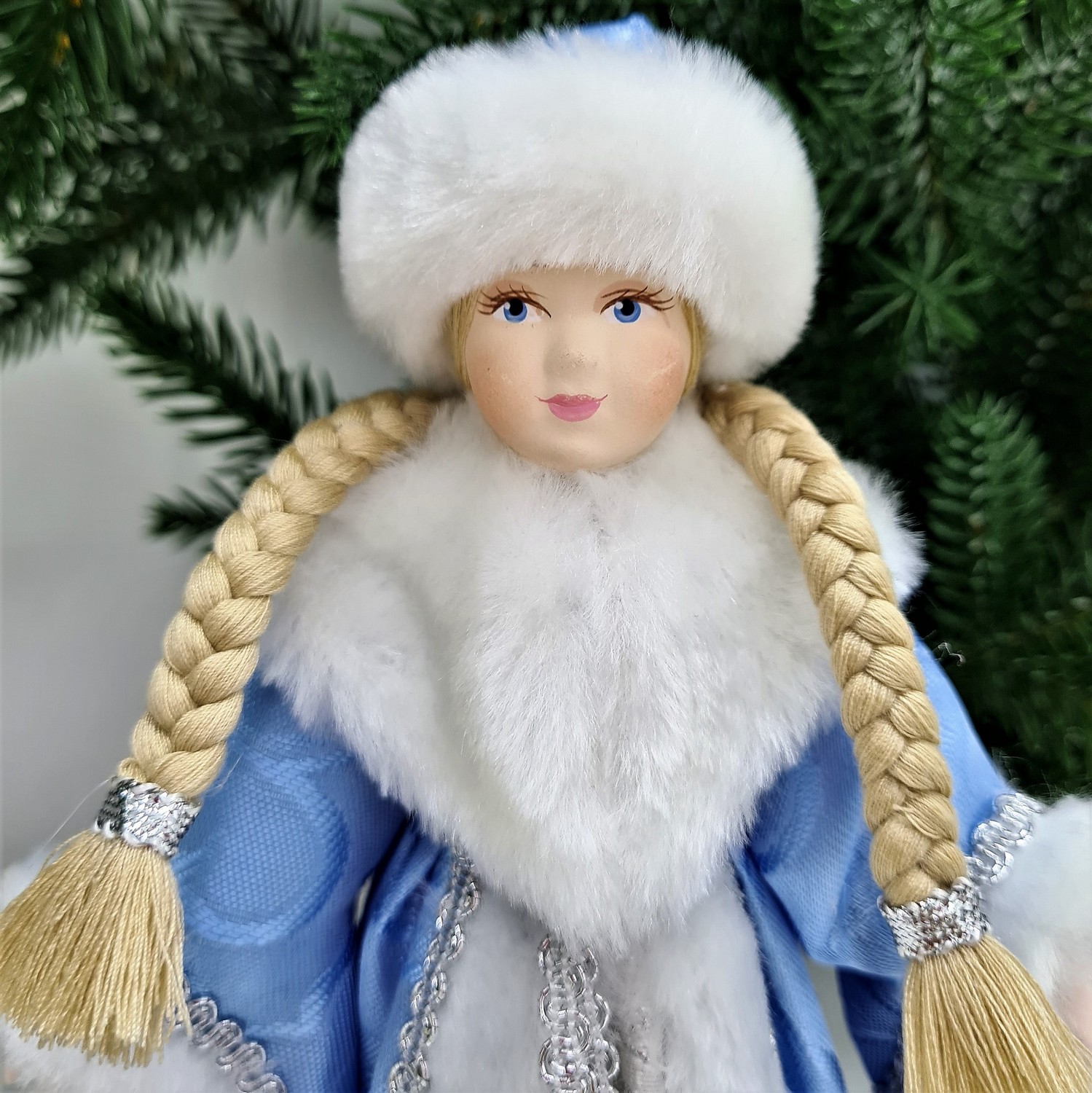 фото Кукла Снегурочка под елку 20 см