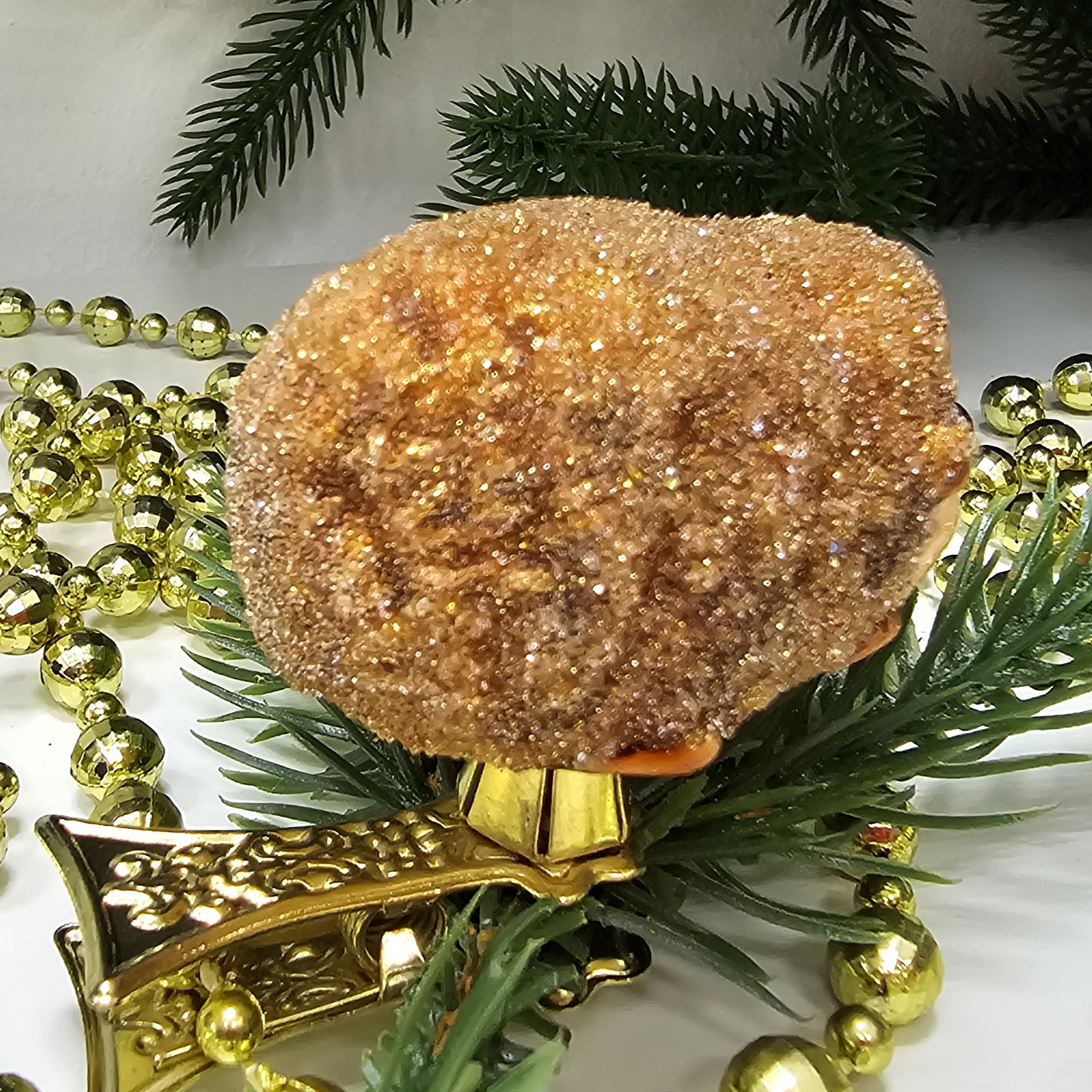 фото Стеклянная елочная игрушка Ежик на прищепке