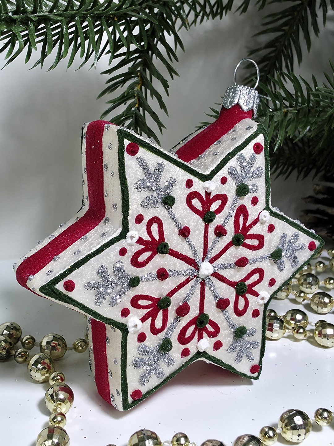 фото Стеклянная елочная игрушка Звездочка пряник