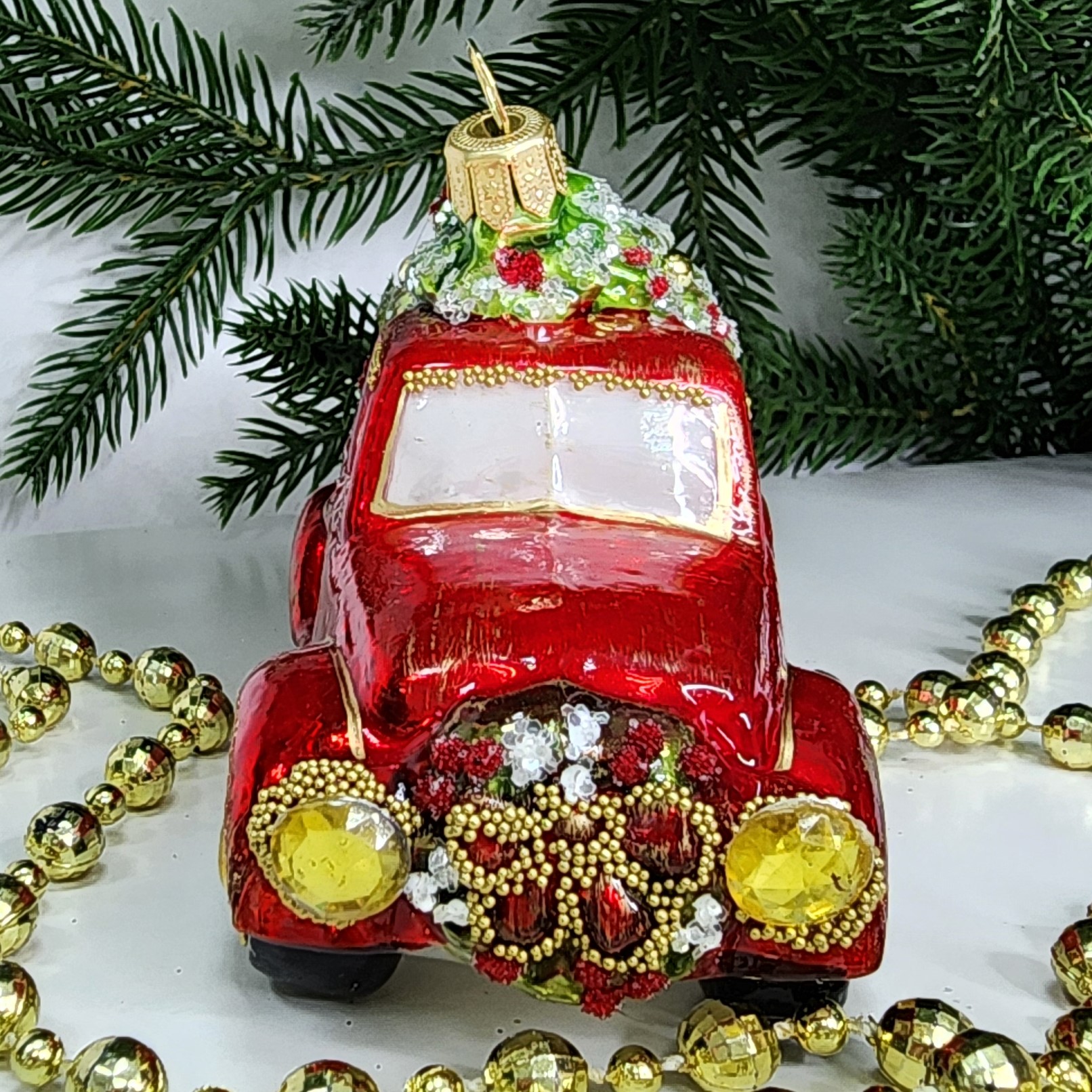 фото Стеклянная елочная игрушка Машинка с елкой