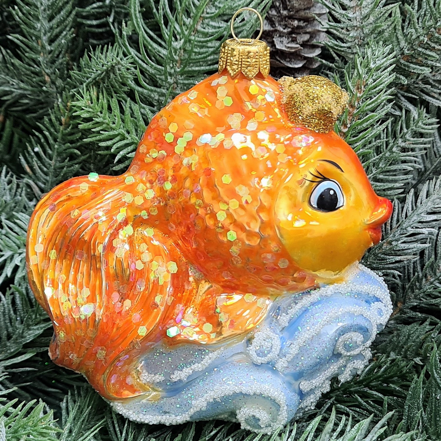 фото Стеклянная елочная игрушка Золотая рыбка