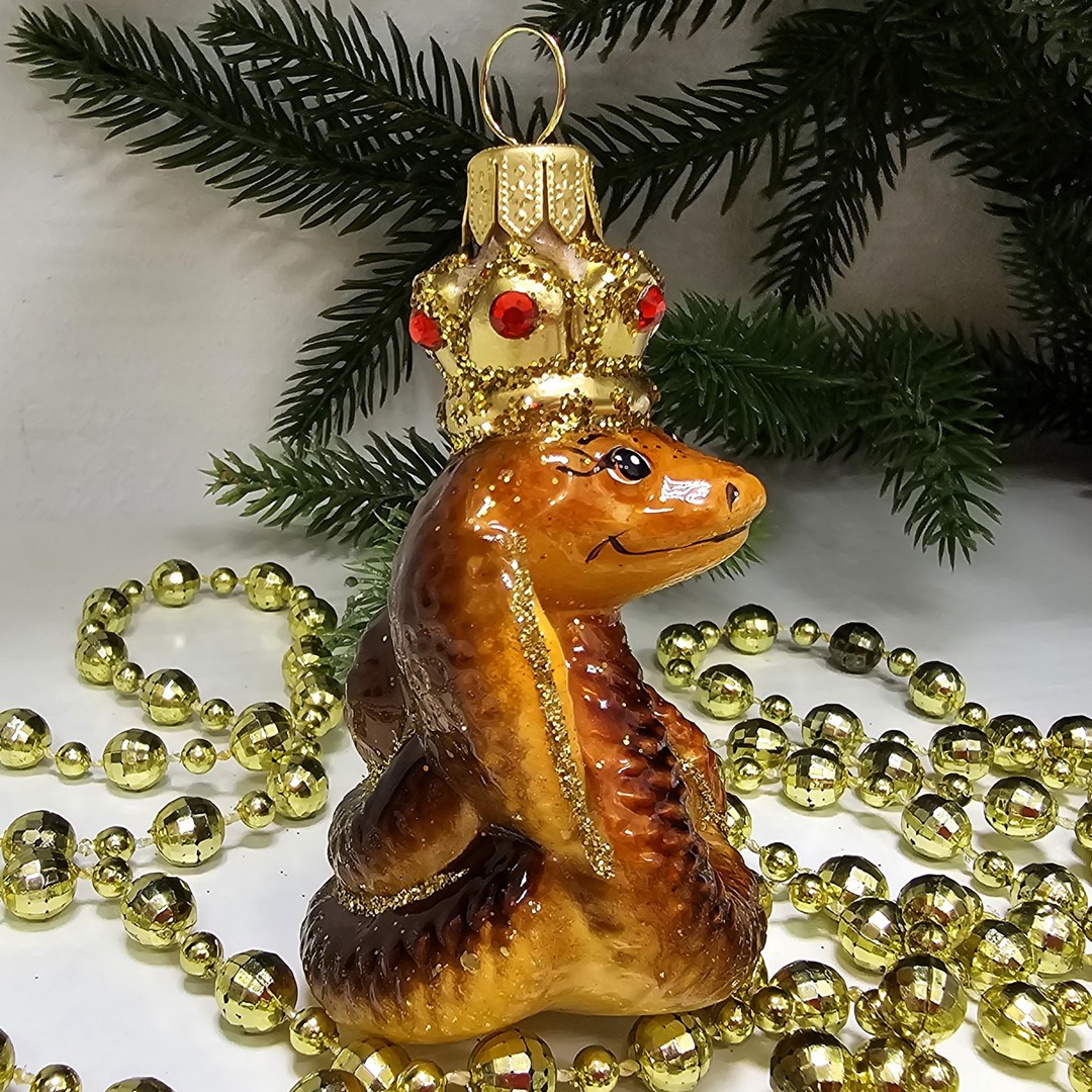 фото Стеклянная елочная игрушка Кобра в короне (без заводской упаковки)