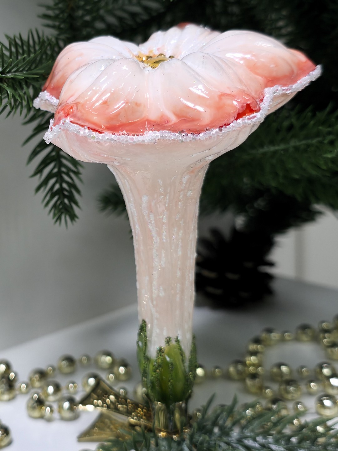 фото Стеклянная елочная игрушка Цветочек на прищепке