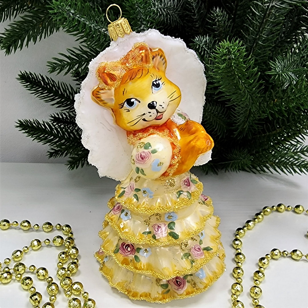 фото Стеклянная елочная игрушка Кошка с зонтиком версаль