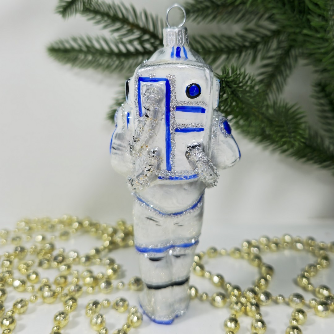 фото Стеклянная елочная игрушка Космонавт