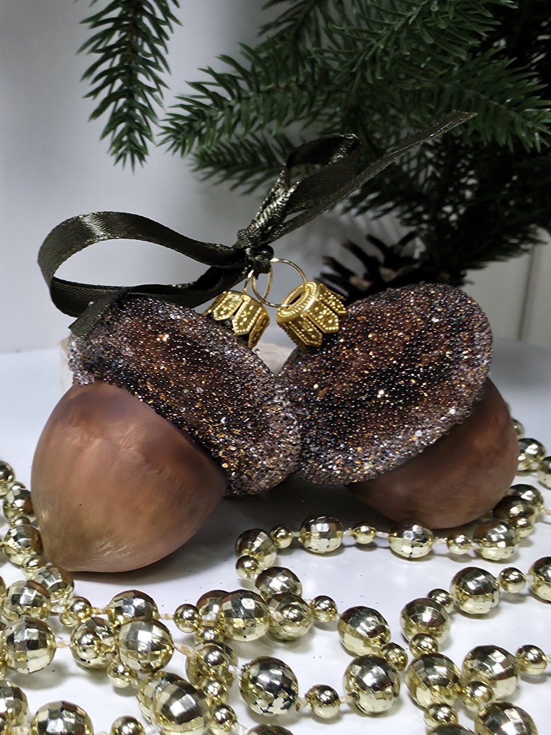 фото Набор ёлочных игрушек Два желудя винтаж