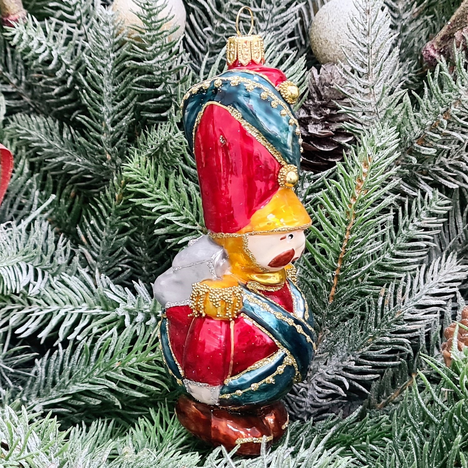 фото Стеклянная елочная игрушка Солдатик