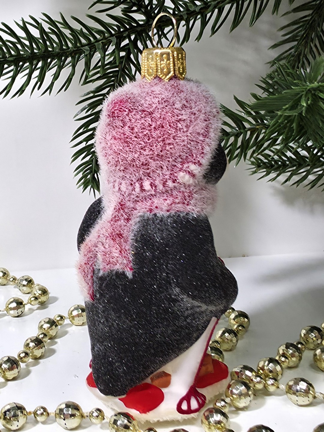 фото Стеклянная елочная игрушка Пингвин на лыжах