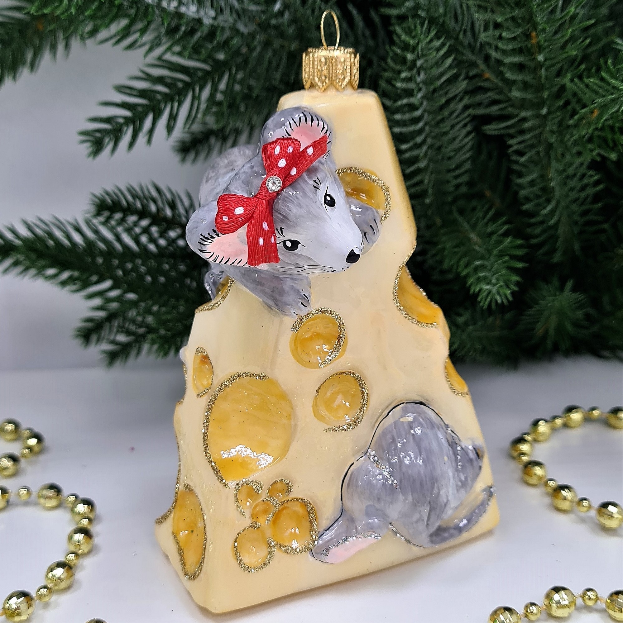 фото Стеклянная елочная игрушка Мышки в сыре