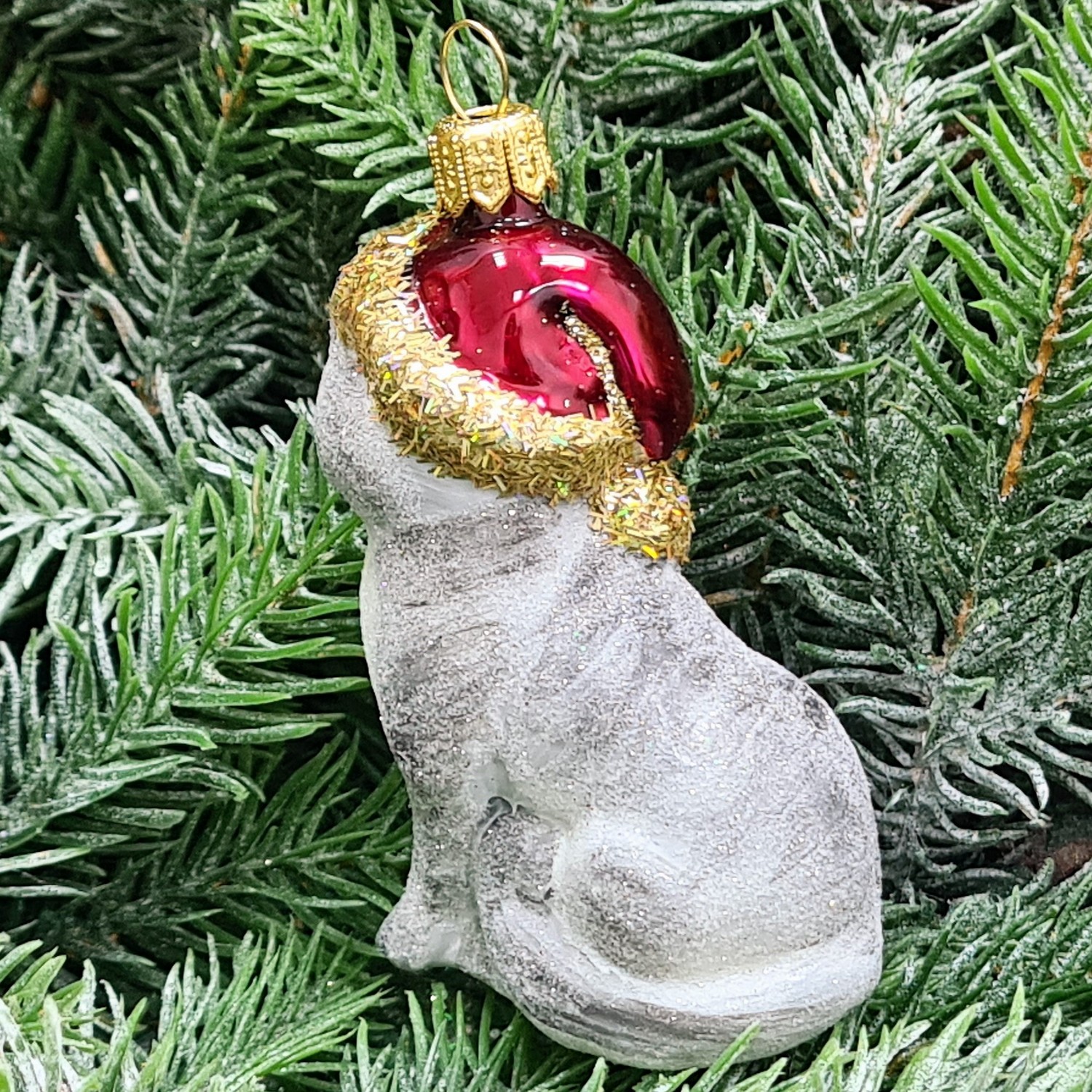 фото Стеклянная елочная игрушка Котик в шапке серый