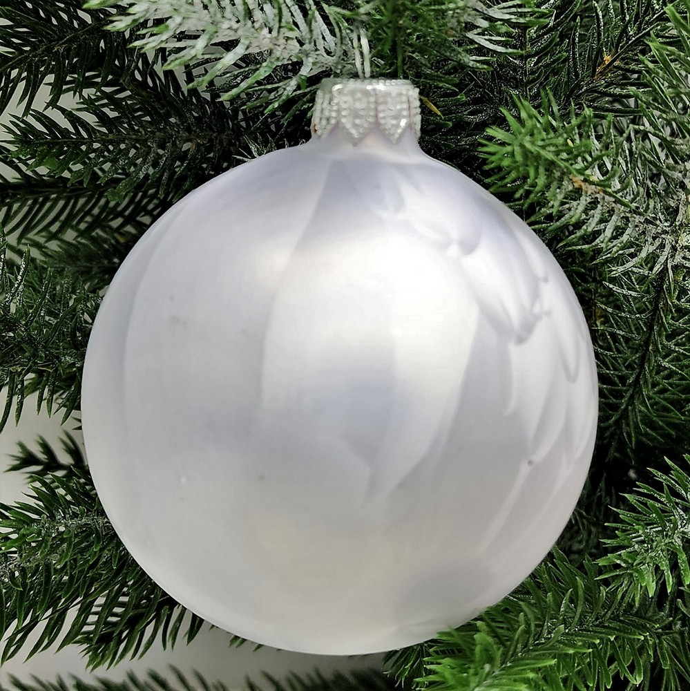 фото Стеклянный шар 80 мм Морозко жемчужный