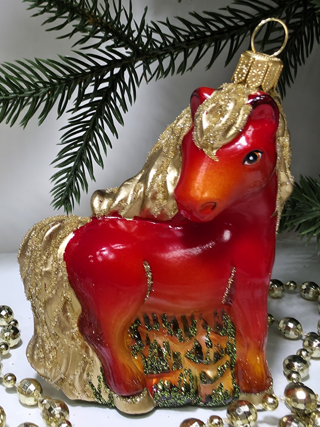фото Стеклянная елочная игрушка Лошадка смотрит в бок