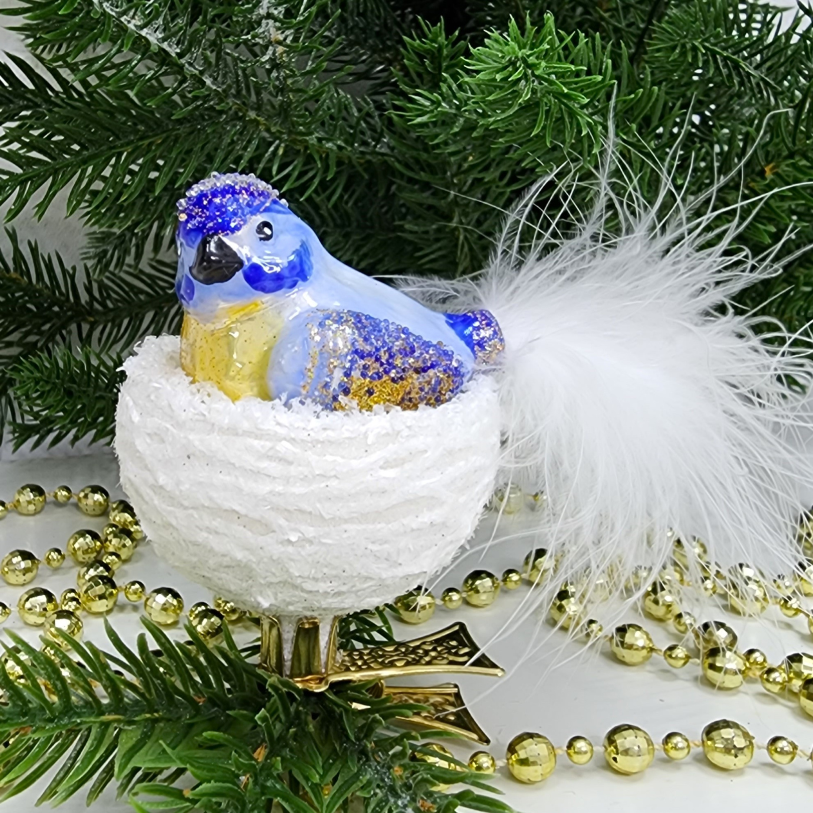 фото Стеклянная елочная игрушка Синичка в гнезде на прищепке