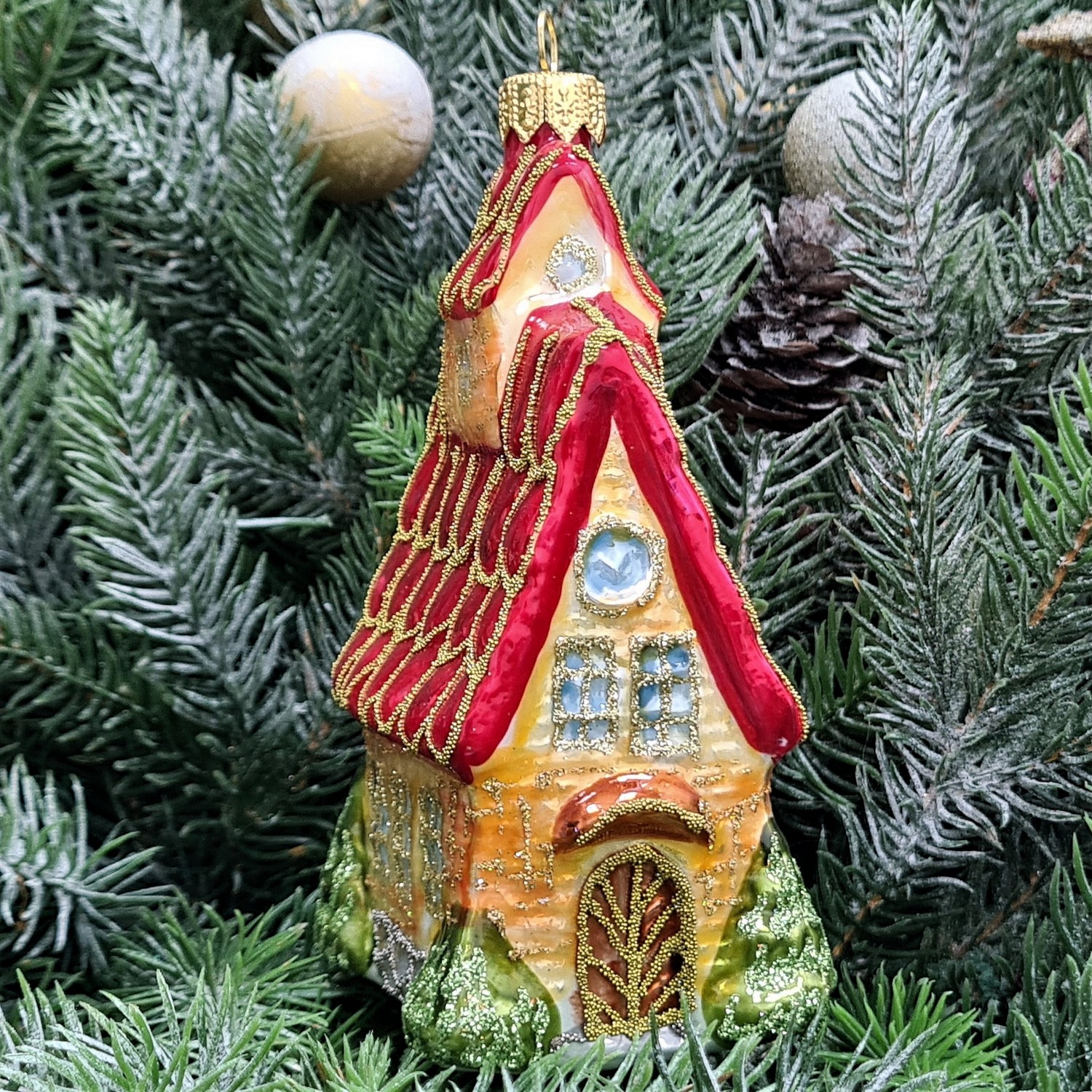 фото Стеклянная елочная игрушка Домик с острой крышей