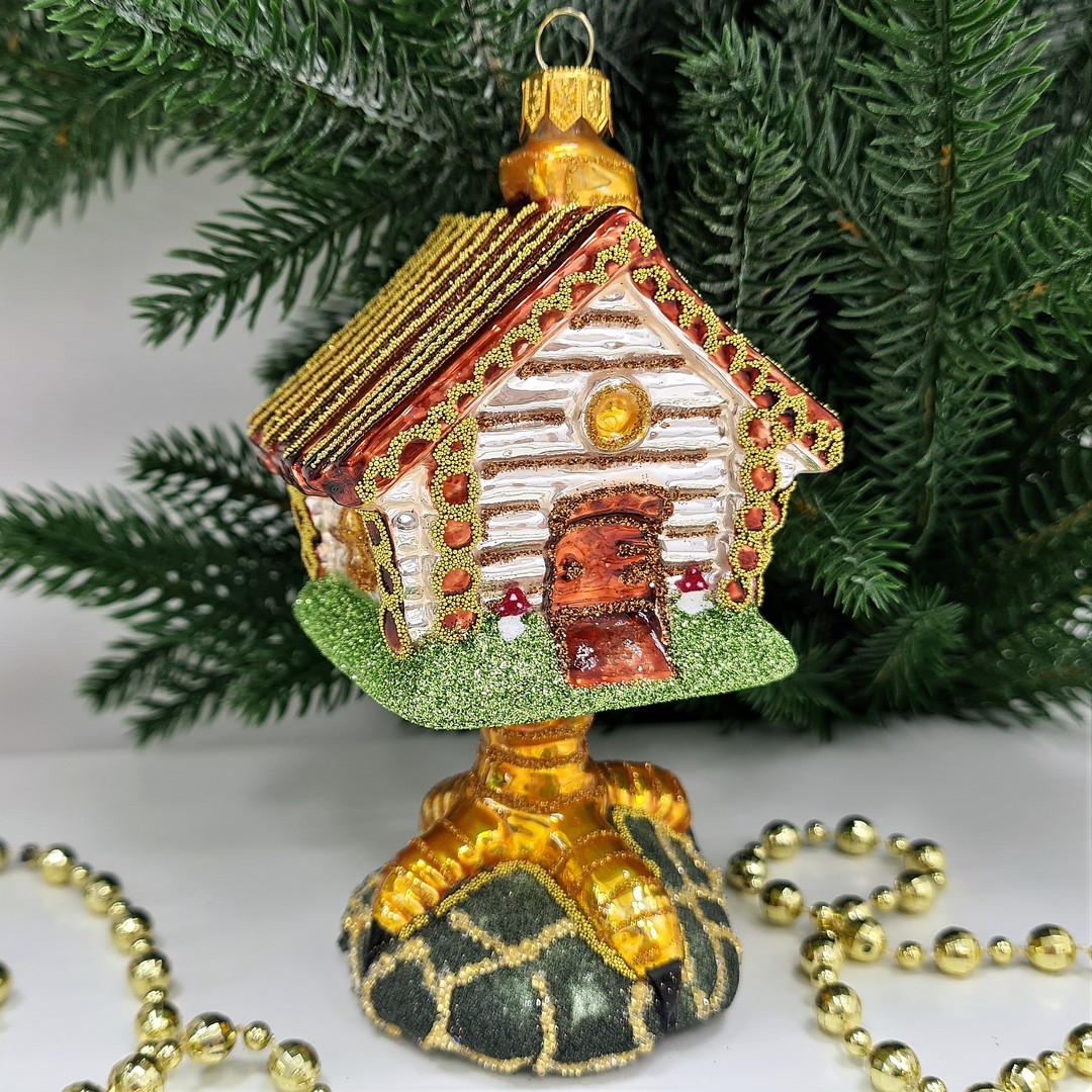 фото Стеклянная елочная игрушка Избушка на курьих ножках