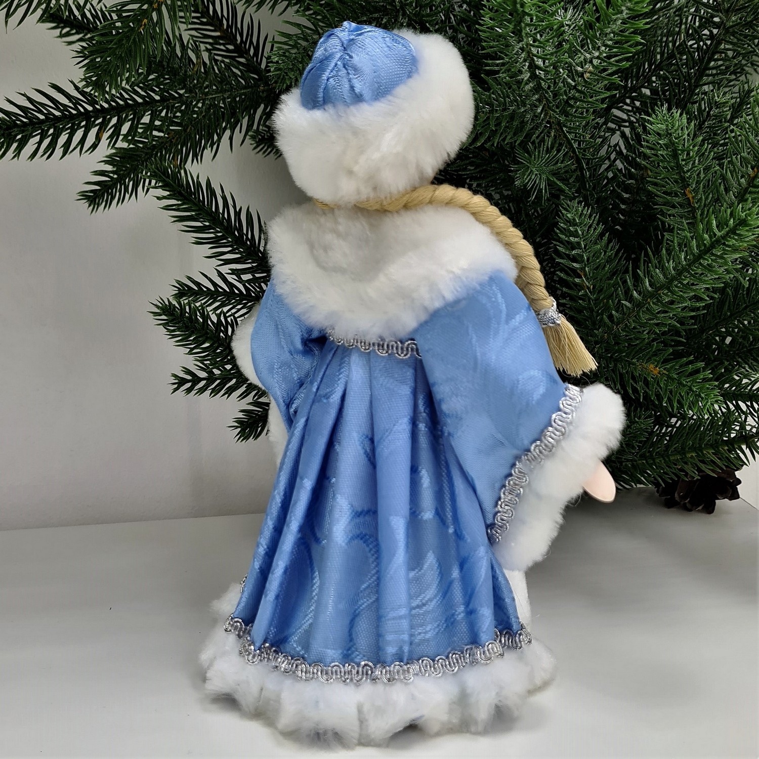 фото Кукла Снегурочка под елку 20 см