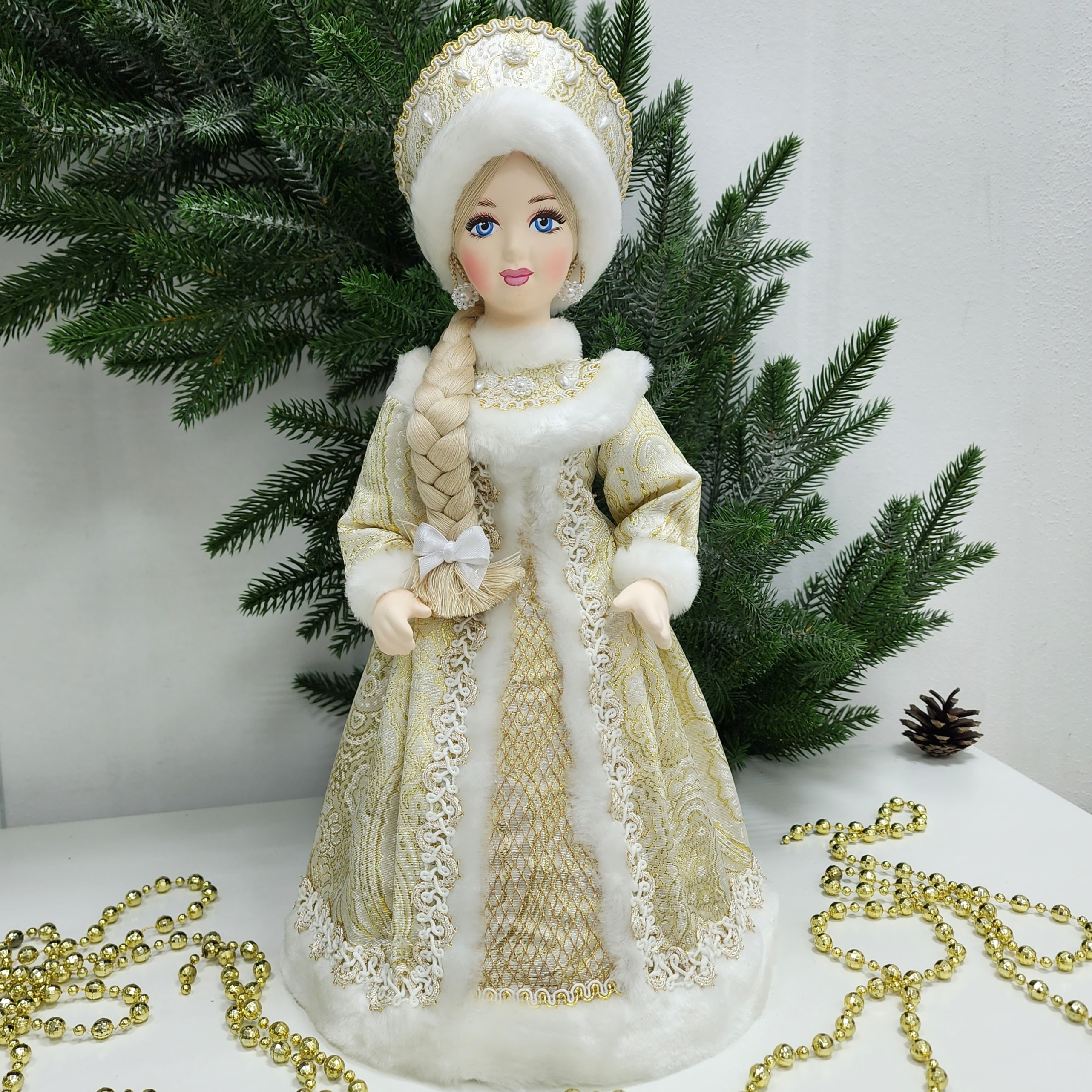 фото Кукла Снегурочка под елку 35 см