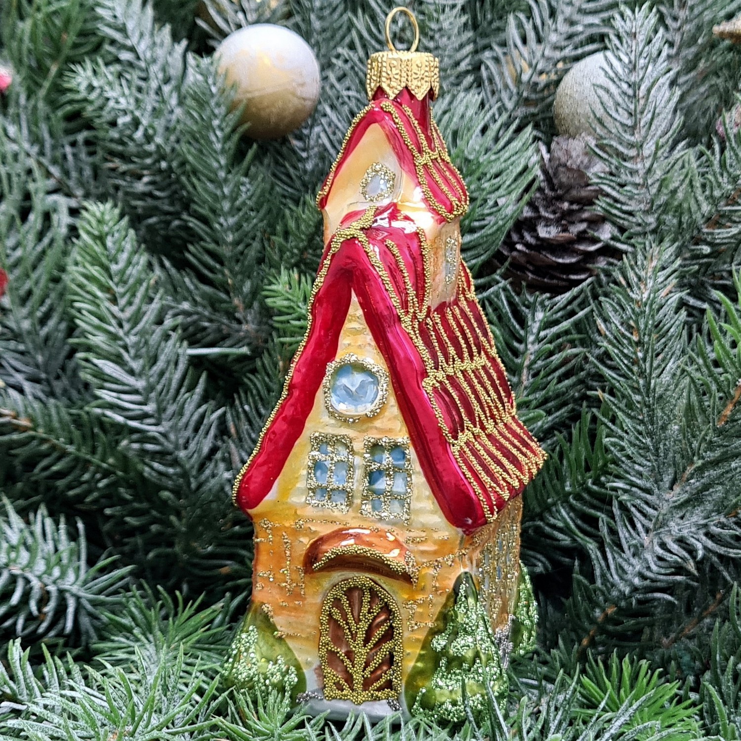 фото Стеклянная елочная игрушка Домик с острой крышей