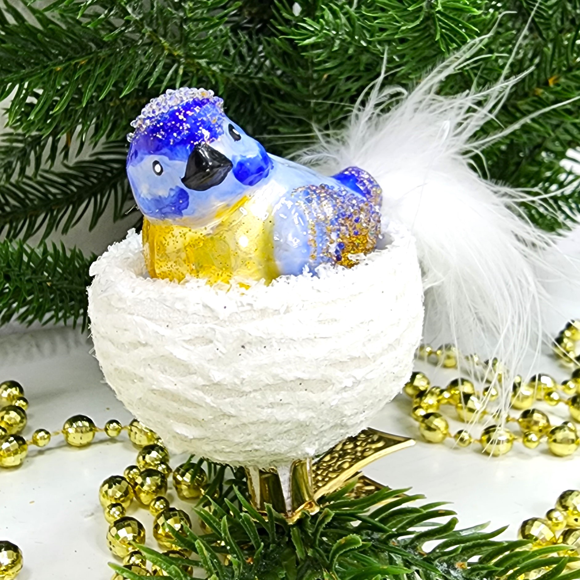 фото Стеклянная елочная игрушка Синичка в гнезде на прищепке