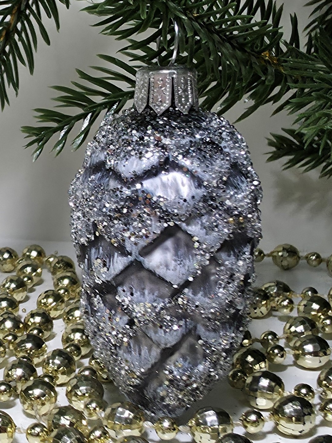 фото Стеклянная елочная игрушка Шишка