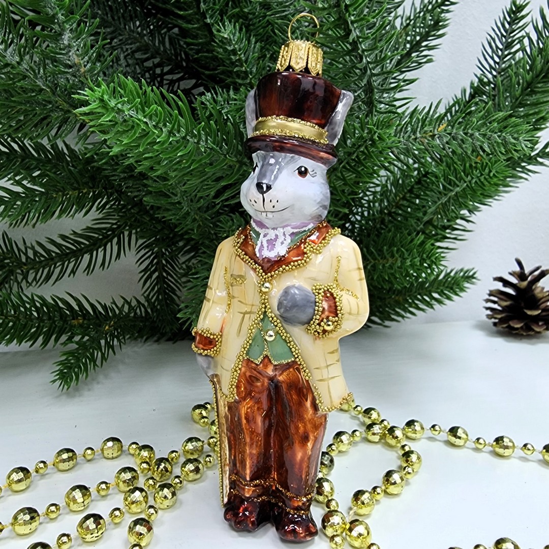 фото Стеклянная елочная игрушка Заяц джентельмен