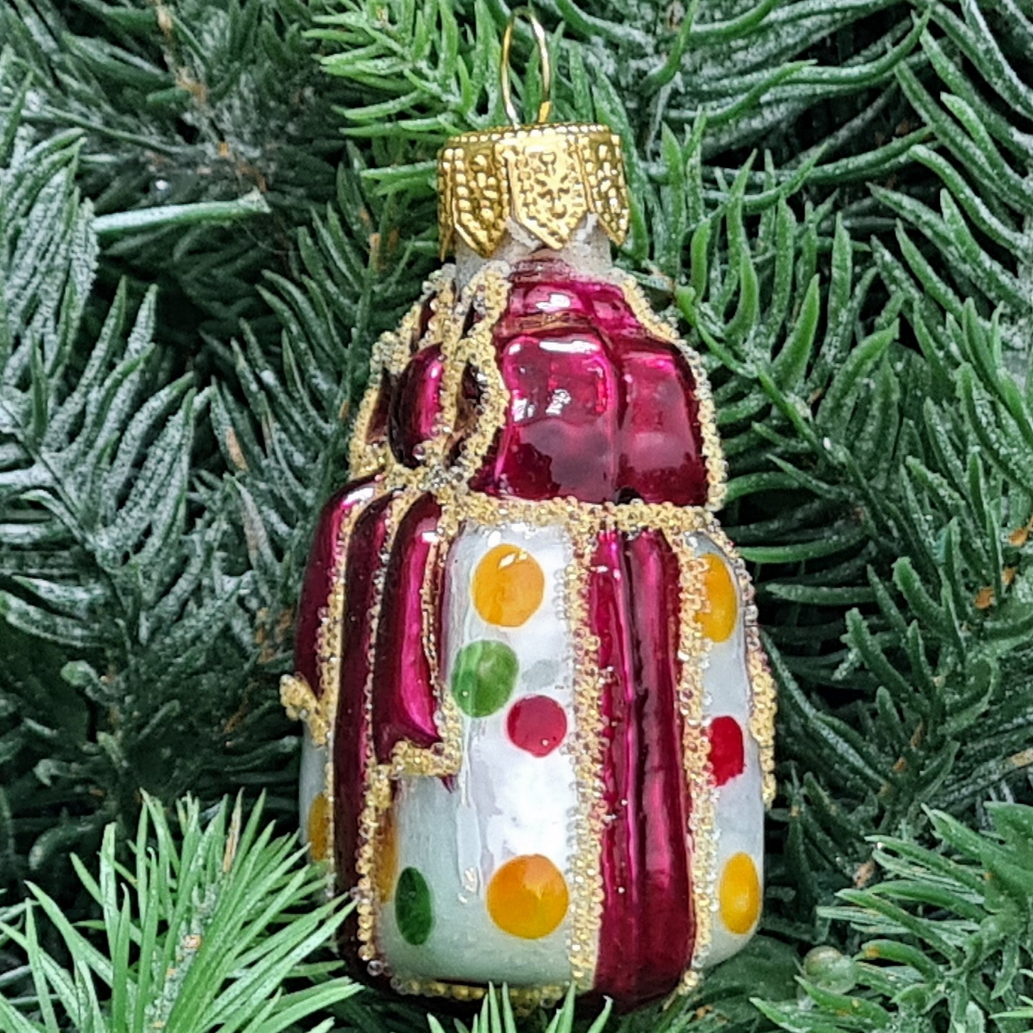 фото Стеклянная елочная игрушка Подарок малый